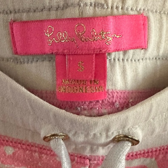 Lilly Pulitzer Chrissy Athletic Pineapple print Shorts beach pull on athletic - Picture 3 of 4